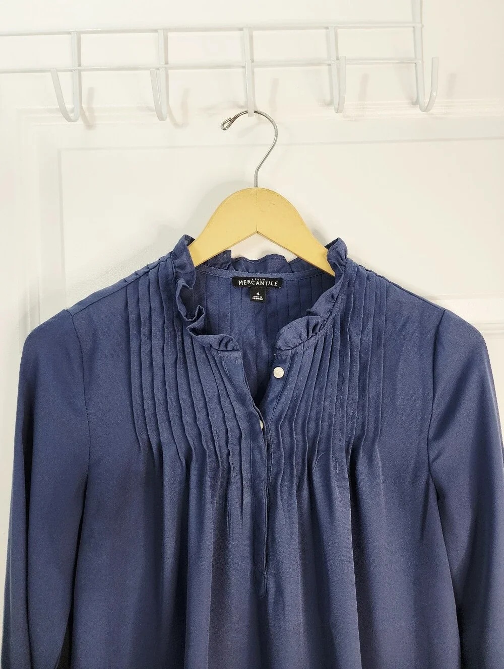J Crew Long Sleeve Pintuck Blouse Size 4